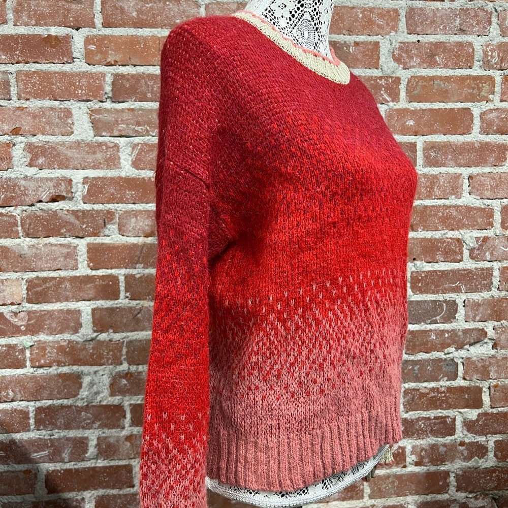 COCOGIO red ombré multi tone wool knit sweater with gold glitter medium